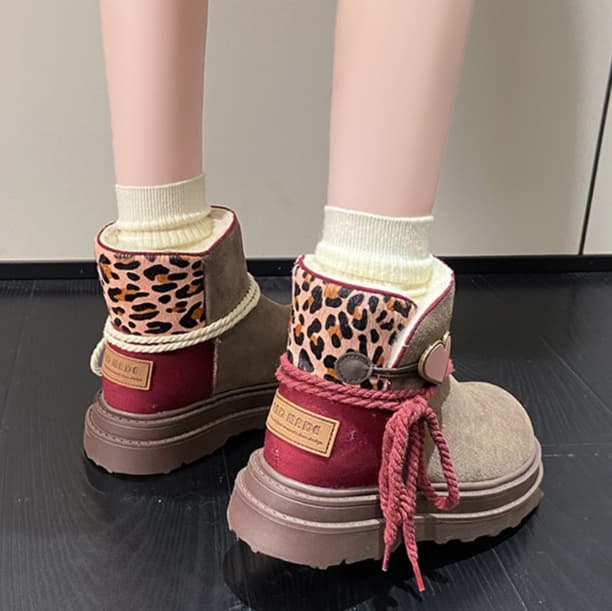 レオパード柄 リボン付きムートンショートブーツ