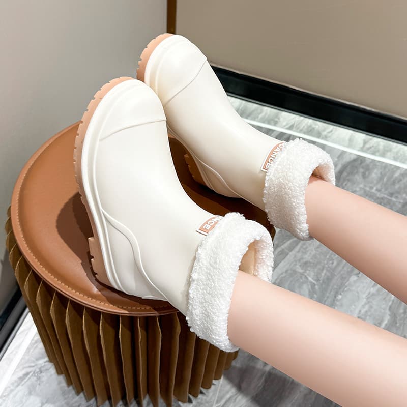 しなやかウォーターショートブーツ