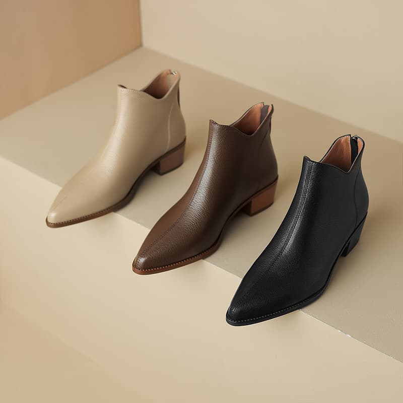 シンプル上質ショートブーツ