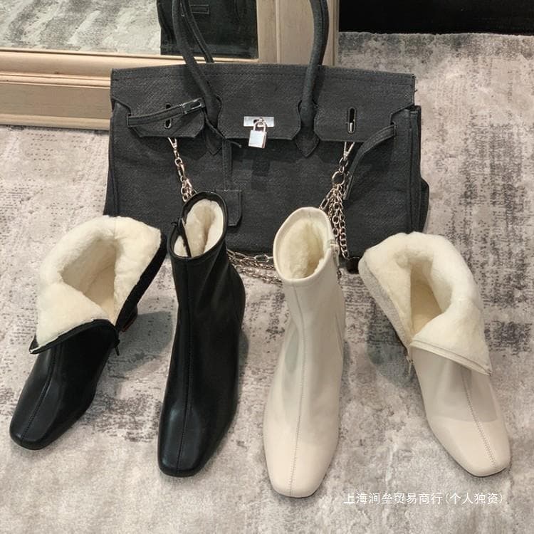 ふわもこ裏起毛スクエアトゥショートブーツ