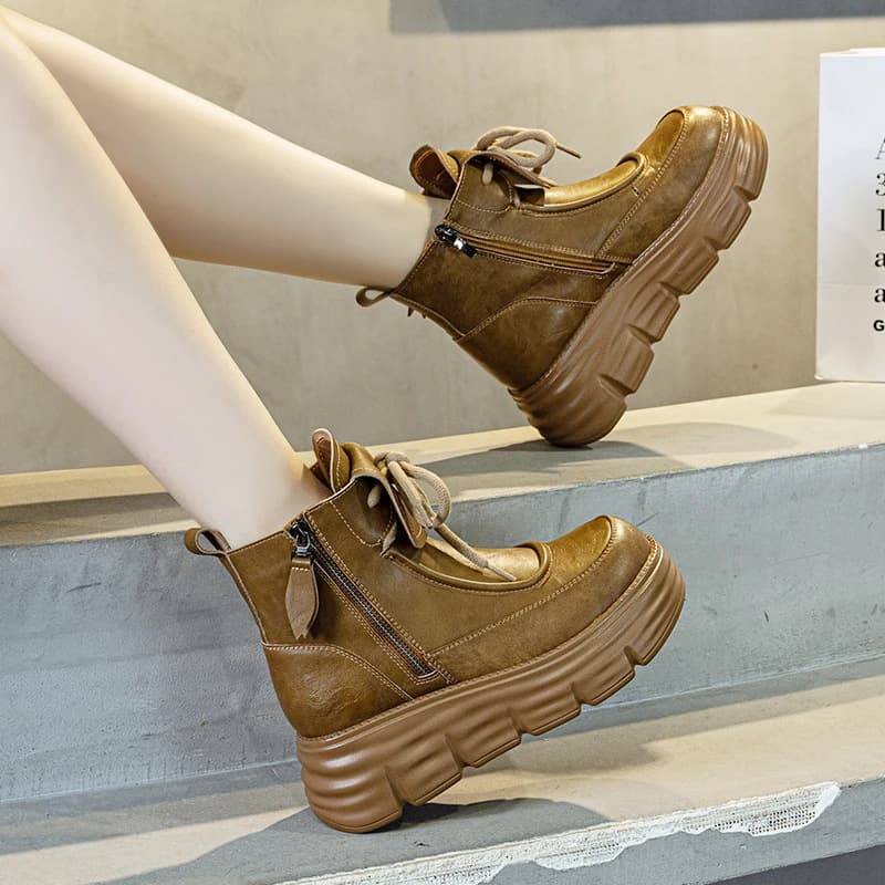 ジッパー付きレースアップ厚底ショートブーツ