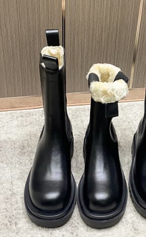 シンプル上質サイドゴアショートブーツ
