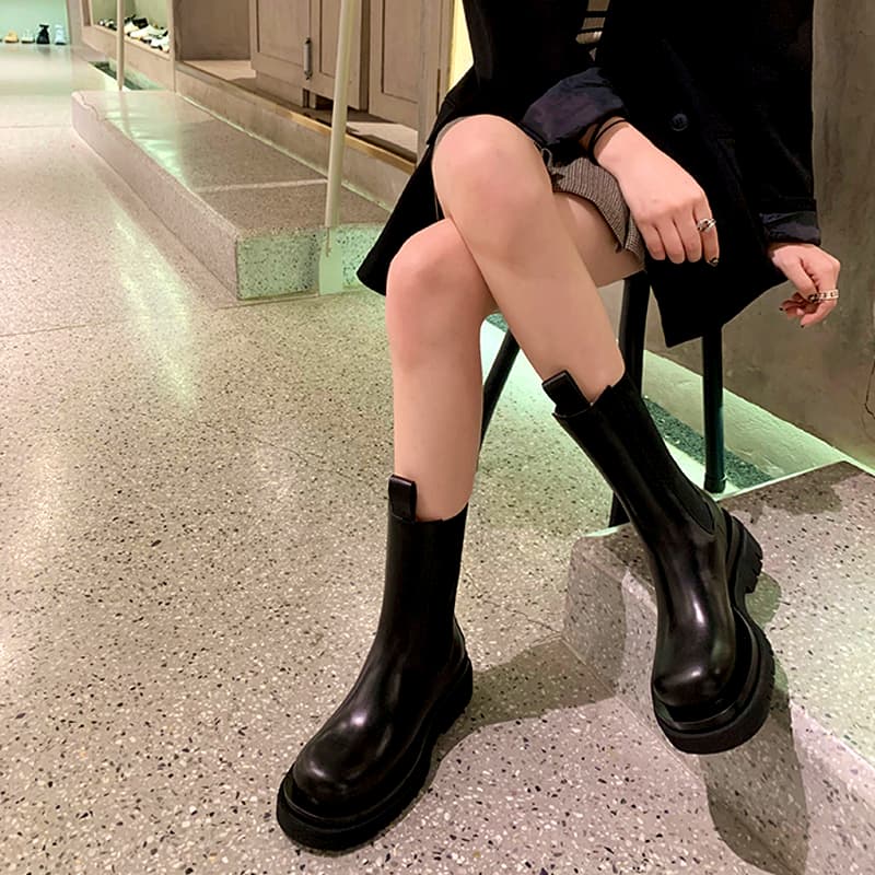 プラットフォーム厚底ショートブーツ