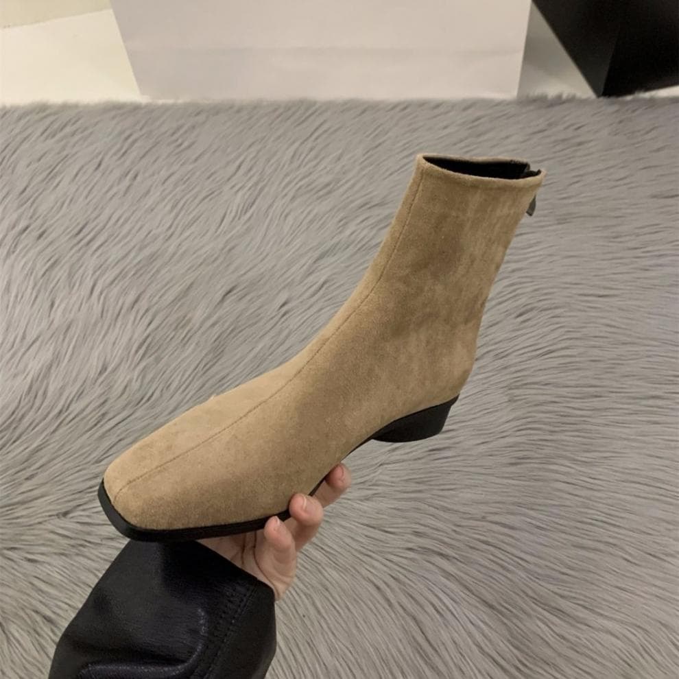 シンプル スクエアショートブーツ