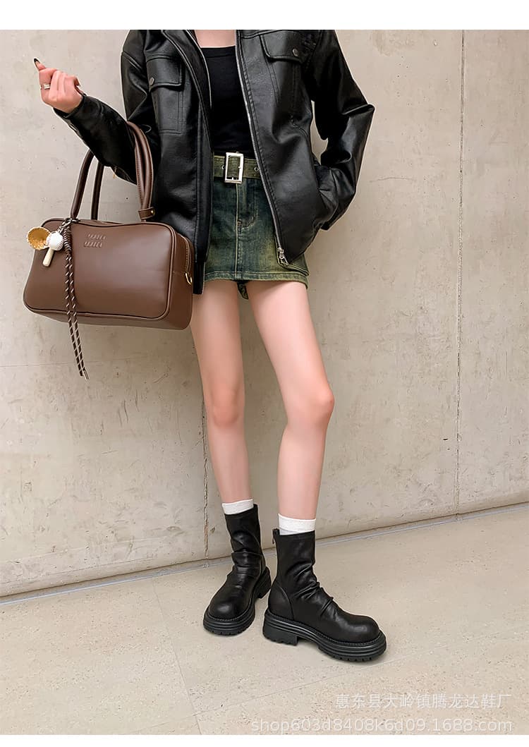 ジッパー付きストレッチショートブーツ
