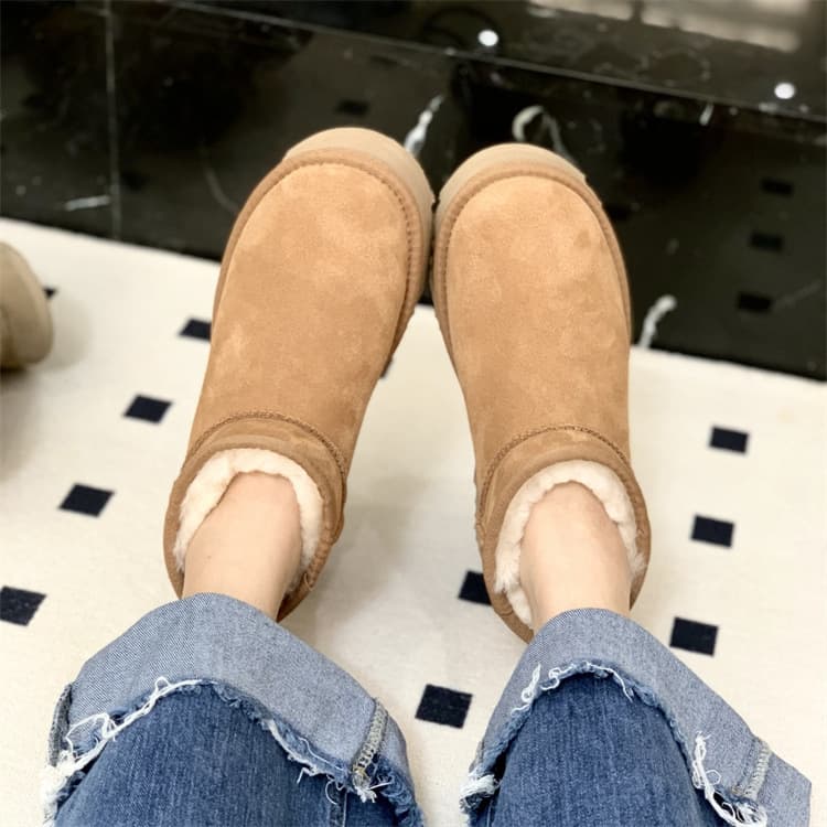 ふわふわ厚底ムートンショートブーツ