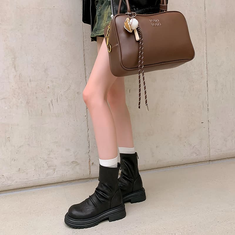 ジッパー付きストレッチショートブーツ