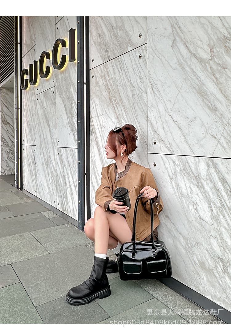 ジッパー付きストレッチショートブーツ